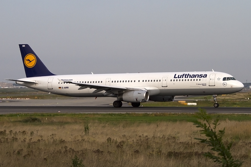 Lufthansa, D-AIRR, Airbus, A321-131, 28.09.2013, FRA, Frankfurt, Germany 


