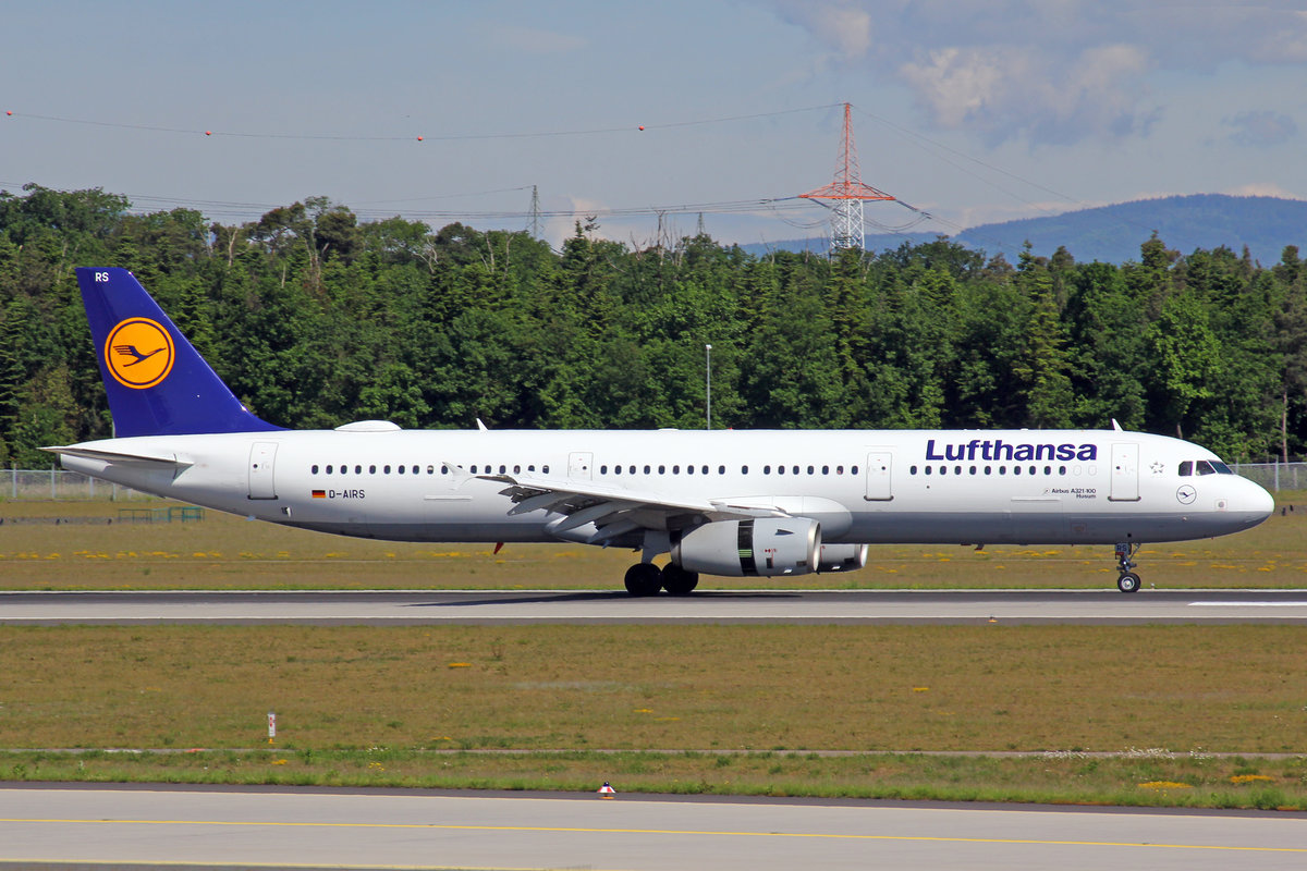 Lufthansa, D-AIRS, Airbus A321-131,  Husum , 21.Mai 2017, FRA Frankfurt am Main, Germany.