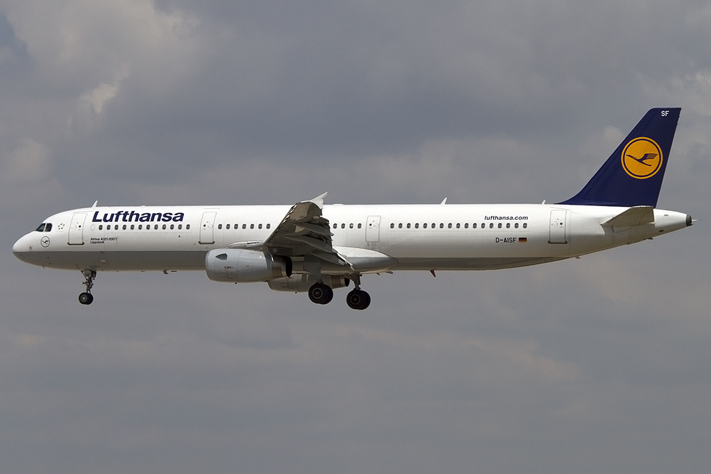 Lufthansa, D-AISF, Airbus, A321-231, 02.06.2014, BCN, Barcelona, Spain 



