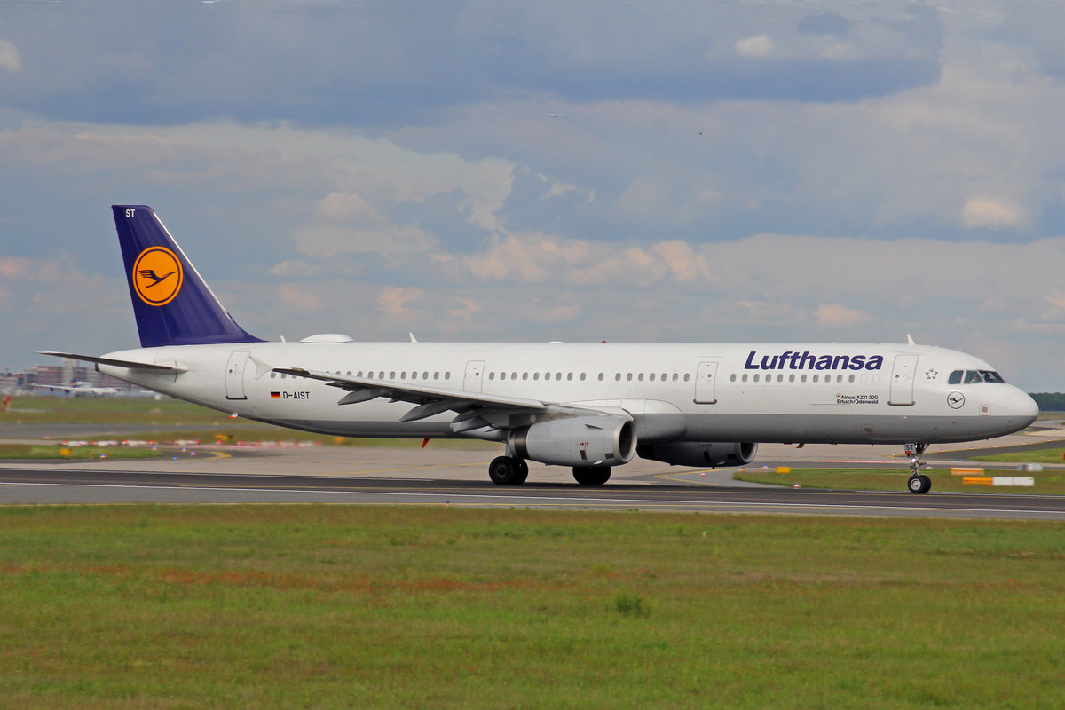 Lufthansa, D-AIST, Airbus A321-231,  Erbach/Odenwald , 20.Mai 2017, FRA Frankfurt am Main, Germany.