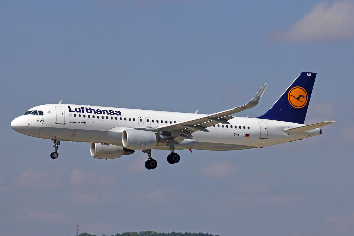 Lufthansa, D-AIUB, Airbus A320-214, 21.Juli 2017, ZRH Zürich, Switzerland.