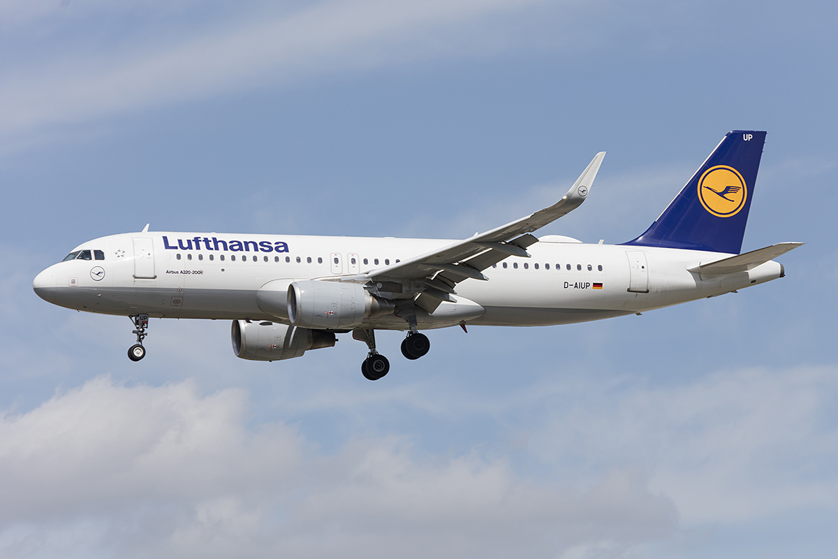 Lufthansa, D-AIUP, Airbus, A320-214, 28.04.2018, FRA, Frankfurt, Germany 



