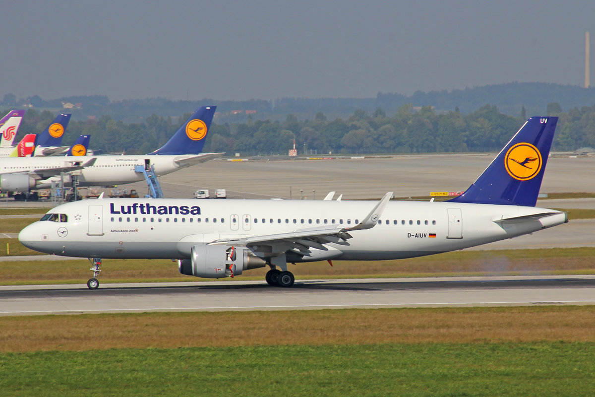 Lufthansa, D-AIUV, Airbus A320-214 SL, 25.September 2016, MUC München, Germany.