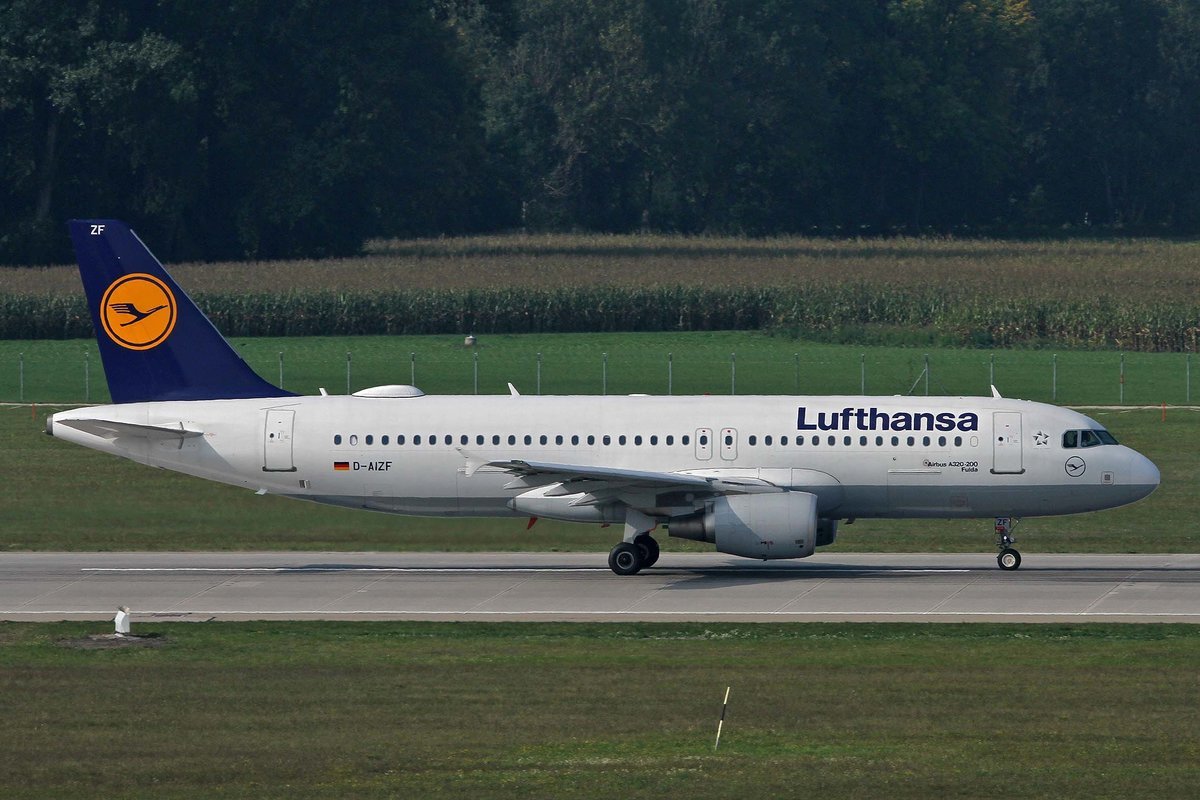 Lufthansa, D-AIZF, Airbus, A 320-214,  Fulda , MUC-EDDM, München, 05.09.2018, Germany