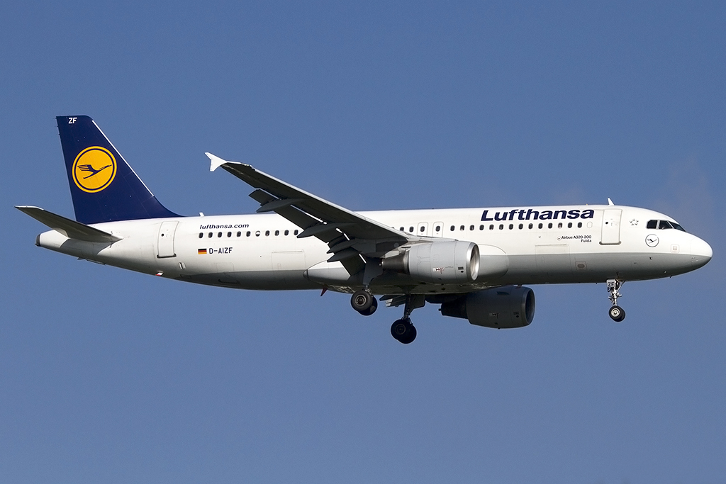 Lufthansa, D-AIZF, Airbus, A320-214, 03.09.2014, DUS, Duesseldorf, Germany 

