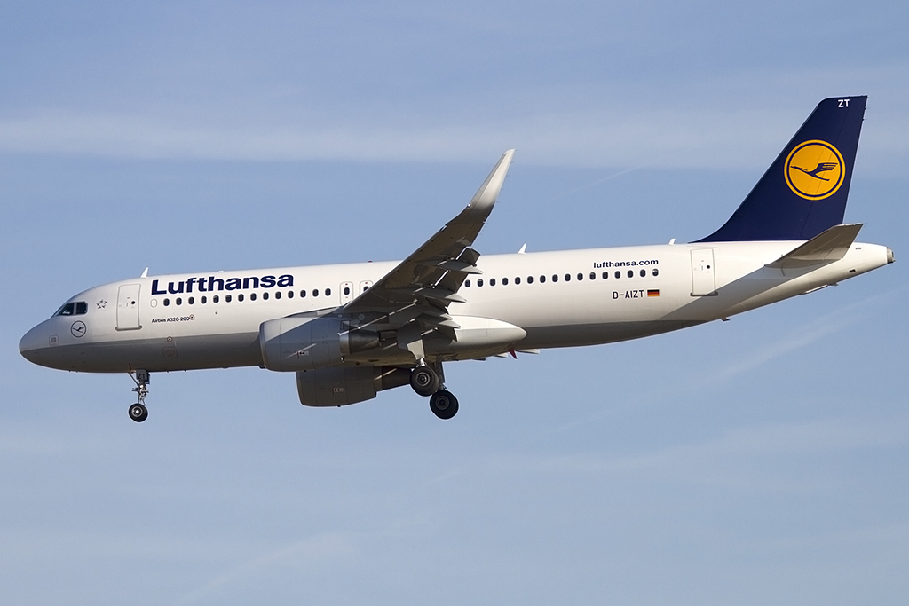 Lufthansa, D-AIZT, Airbus, A320-214, 16.08.2013, FRA, Frankfurt, Germany


