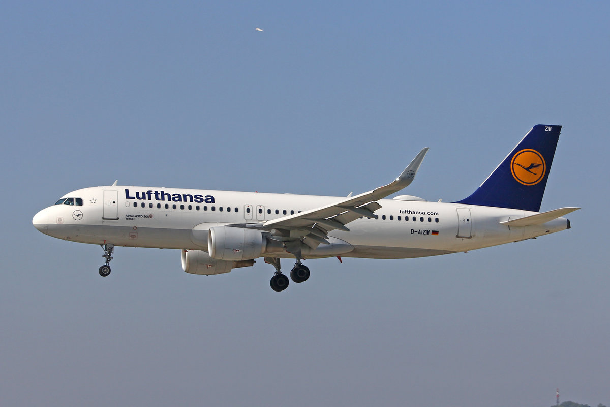 Lufthansa, D-AIZW, Airbus A320-214,  Wesel , msn: 5694, 05.September 2018, ZRH Zürich, Switzerland.