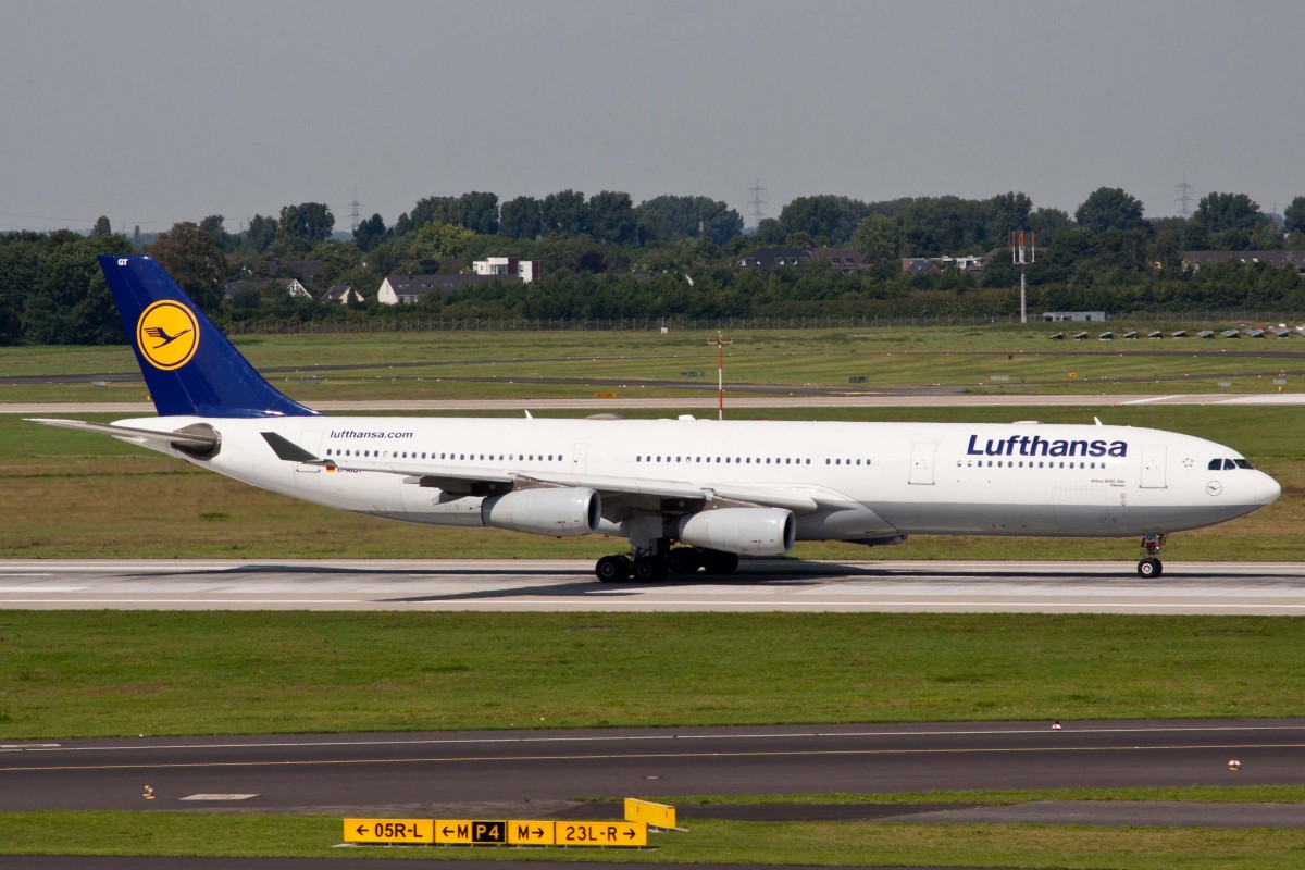 Lufthansa (LH-DLH), D-AIGT  Viersen , Airbus, A 340-313 X, 22.08.2015, DUS-EDDL, Düsseldorf, Germany