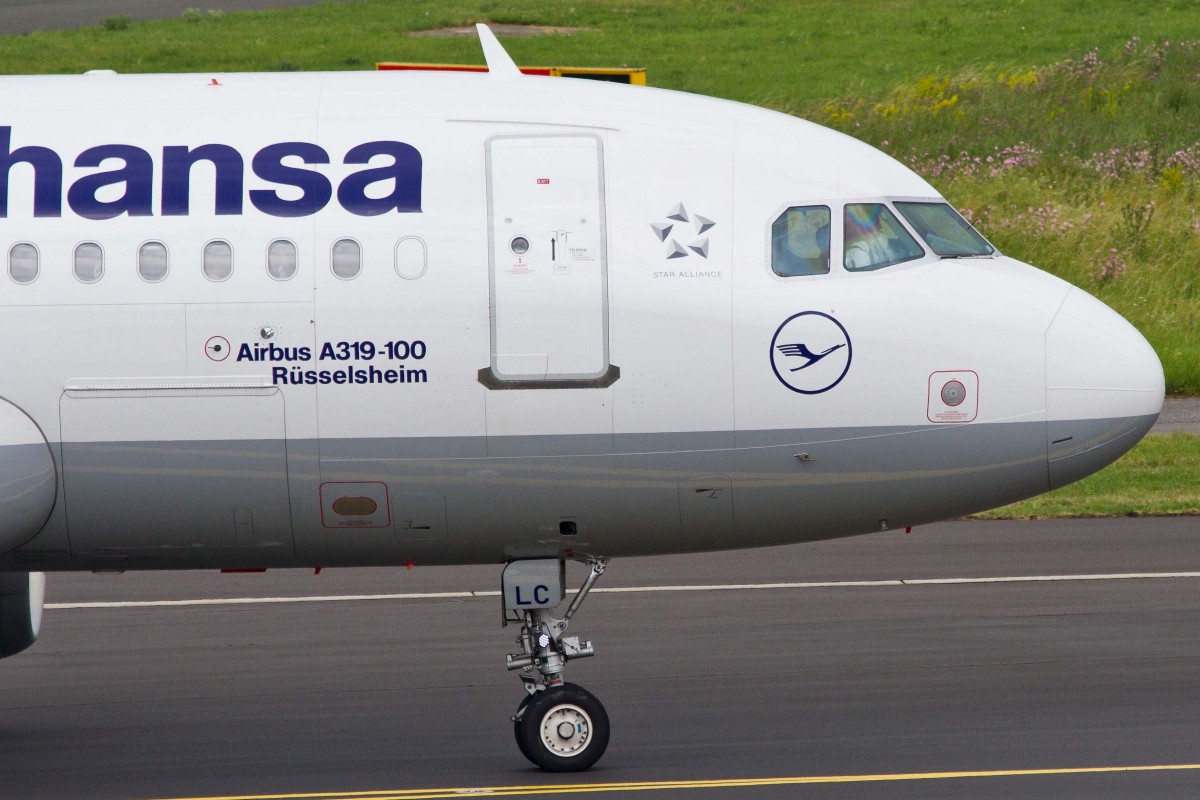 Lufthansa (LH-DLH), D-AILC  Rüsselsheim , Airbus, A 319-114 (Bug/Nose), 27.06.2015, DUS-EDDL, Düsseldorf, Germany