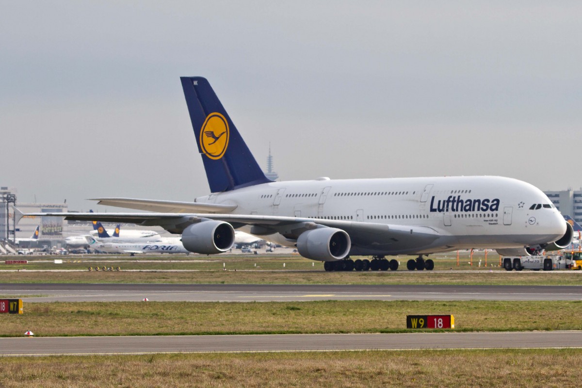 Lufthansa (LH/DLH), D-AIMK  Düsseldorf , Airbus, A 380-841, 17.04.2015, FRA-EDDF, Frankfurt, Germany