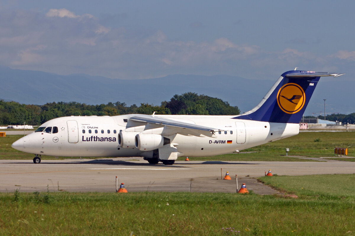 Lufthansa (Operated by Cityline), D-AVRM, BAe Avro RJ85, msn: E2288, 02.September 2007, GVA Genève, Switzerland.