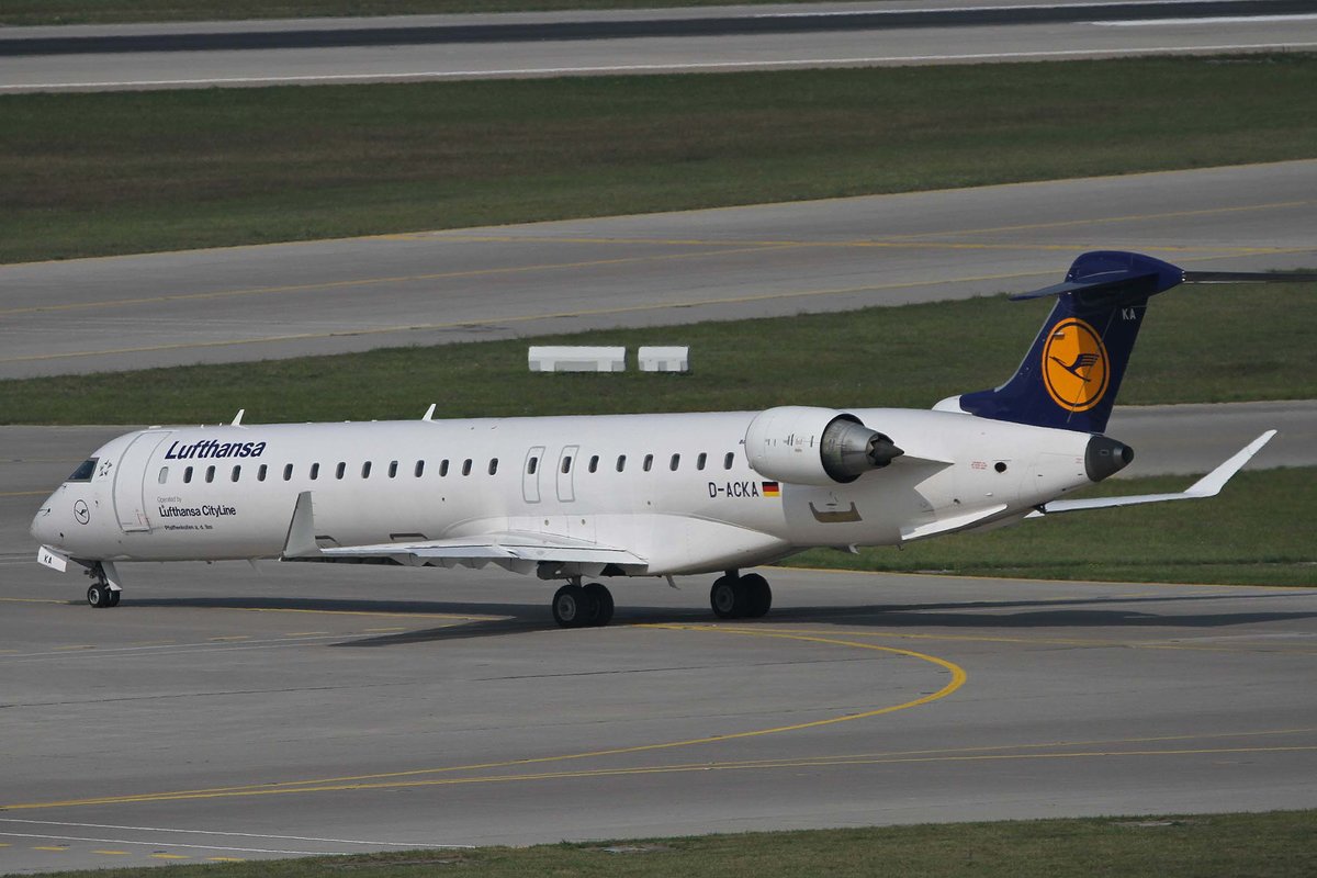 Lufthansa Regional -CityLine-, D-ACKA, Bombardier (Canadair), CRJ-900 LR (CL-600-2D24),  Pfaffenhofen a.d. Ilm , MUC-EDDM, München, 05.09.2018, Germany