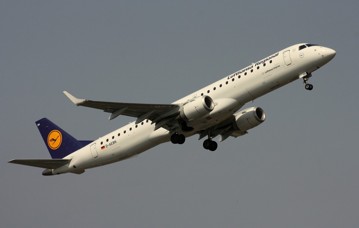 Lufthansa Regional CityLine, D-AEBN, (c/n 19000532), Embraer ERJ 190-200 LR, 12.08.2015, GDN-EPGD, Gdansk, Polen 