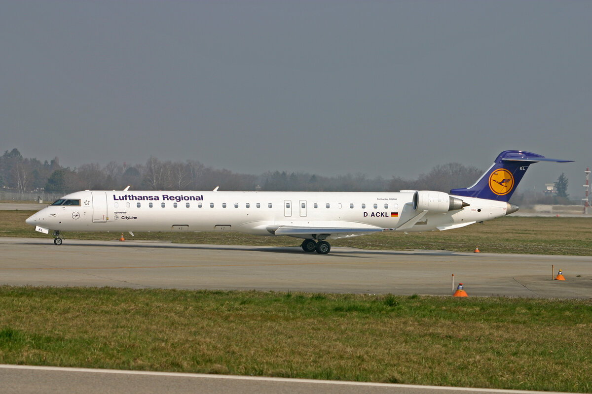 Lufthansa Regional, D-ACKL, Bombardier CRJ-900, msn: 15095,  Bad Bergzabern , 16.März 2007, GVA Genève, Switzerland.