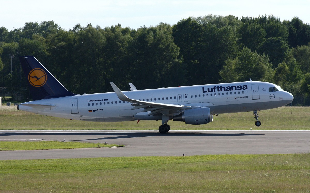 Lufthansa,D-AIZV,(c/n5658),Airbus A320-214(SL),29.05.2014,HAM-EDDH,Hamburg,Germany
