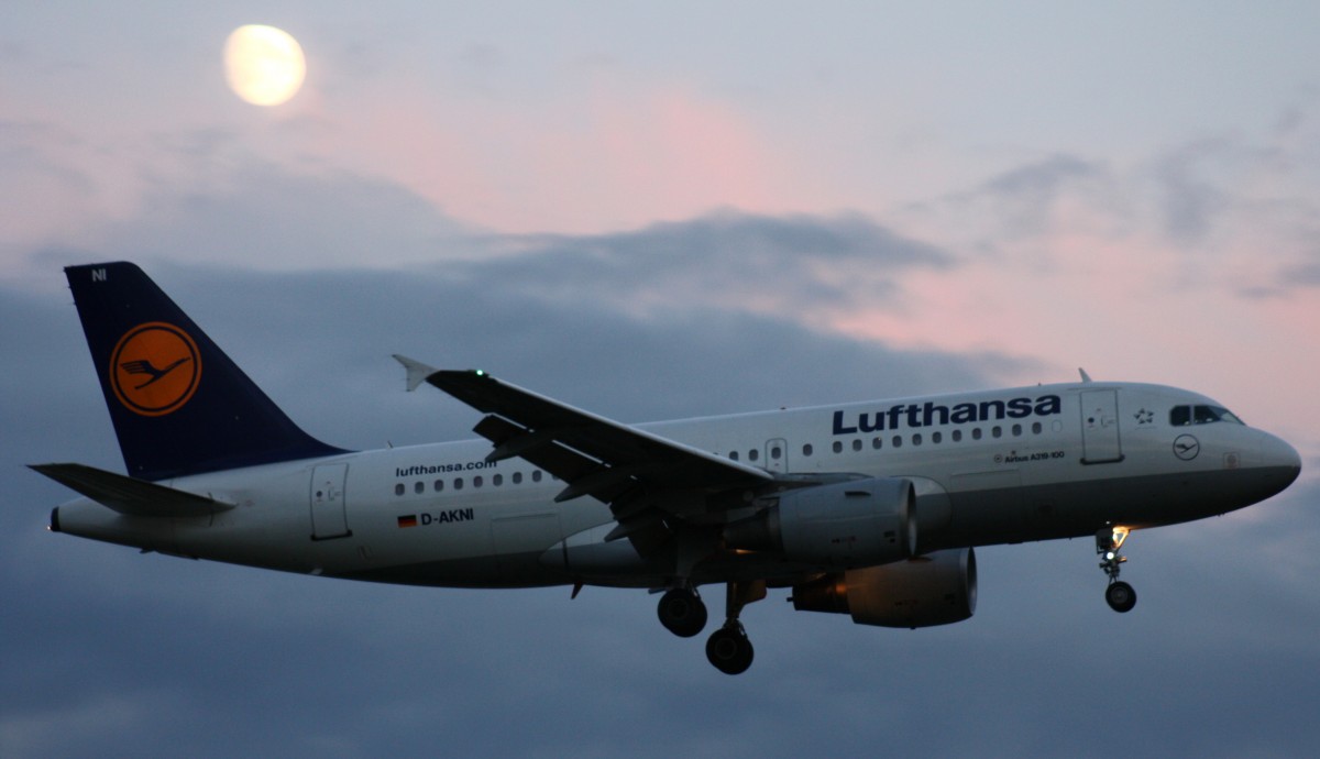 Lufthansa,D-AKNI,(c/n1016),Airbus A319-112,16.09.2013,HAM-EDDH,Hamburg,Germany