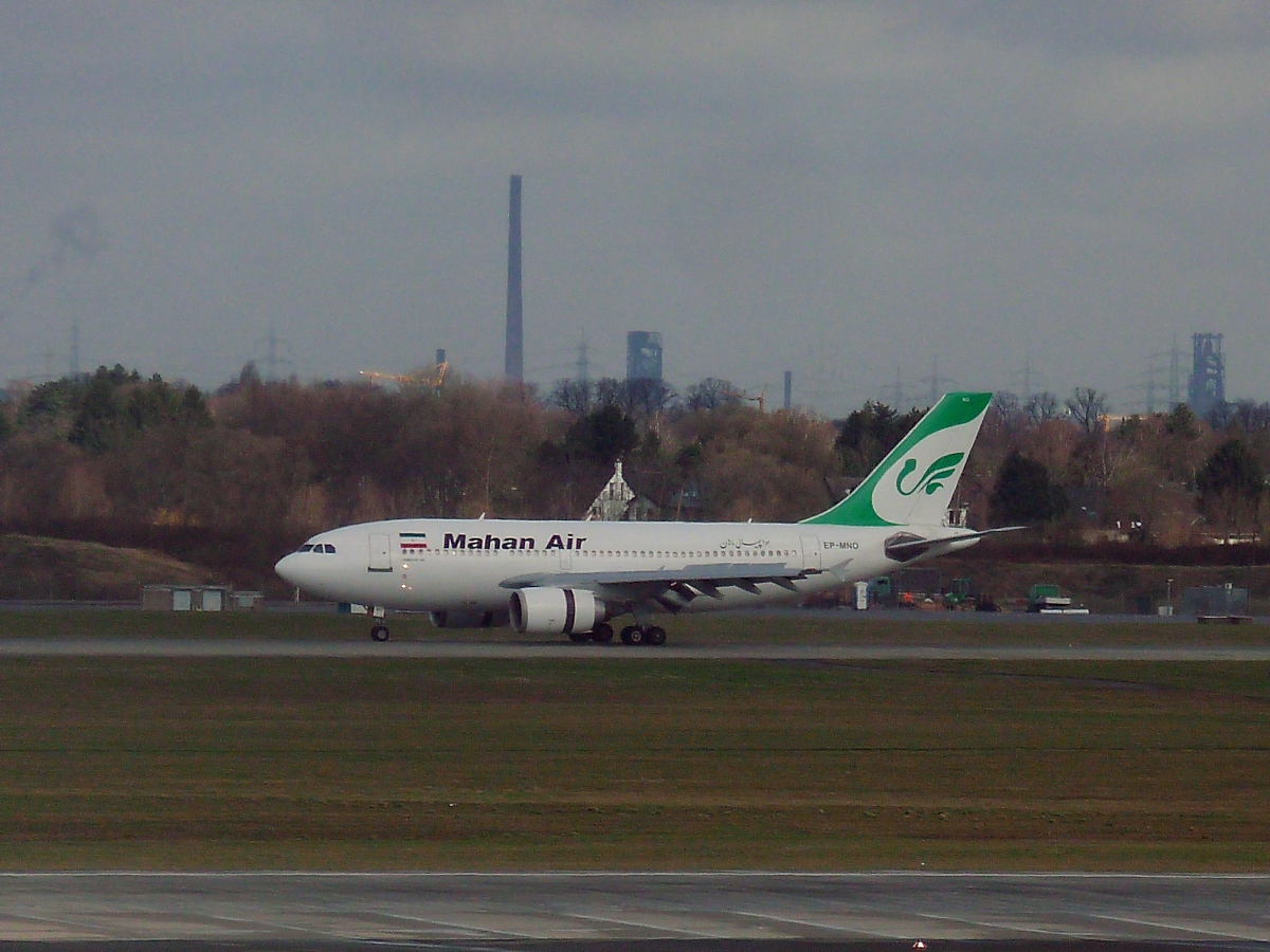 Mahan Air Airbus A310 EP-MNO in DUS, 12.4.13