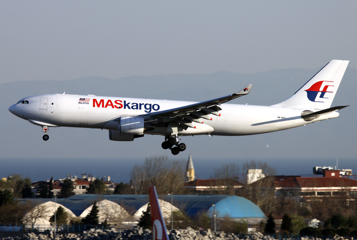MASkargo A330-200F 9M-MUD im Anflug auf 23 in IST / LTBA / Istanbul am 21.03.2014
