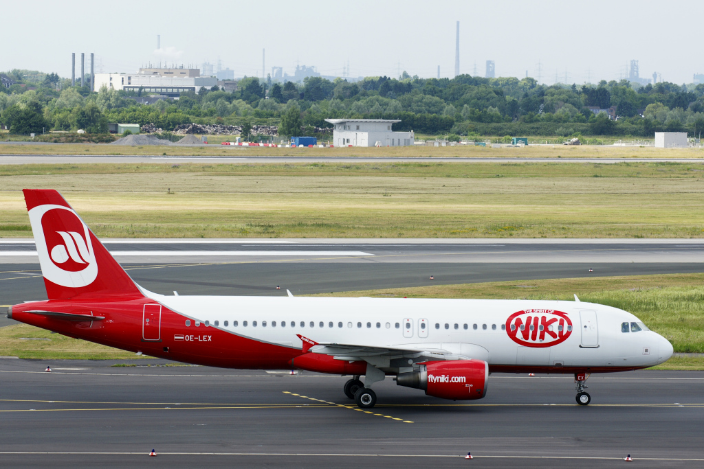 Niki Airbus A320-214 OE-LEX EDDL-DUS, 14.06.2015