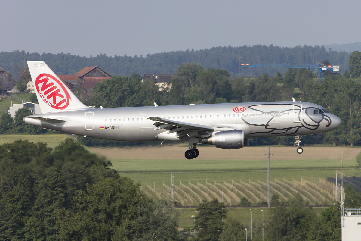 Niki, D-ABHK, Airbus, A320-214, 25.05.2017, ZRH, Zürich, Switzerland 


