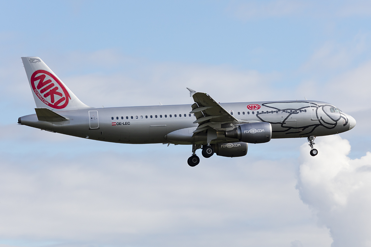 Niki, OE-LEC, Airbus, A319-112, 03.10.2016, ZRH, Zürich, Switzerland 


