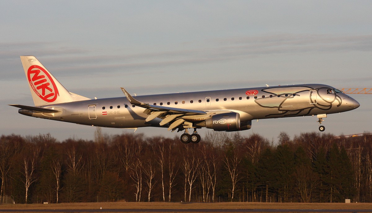 NIKI,OE-IHE,(c/n19000387),Embraer ERJ-190-100LR,02.02.2014,HAM-EDDH,Hamburg,Germany