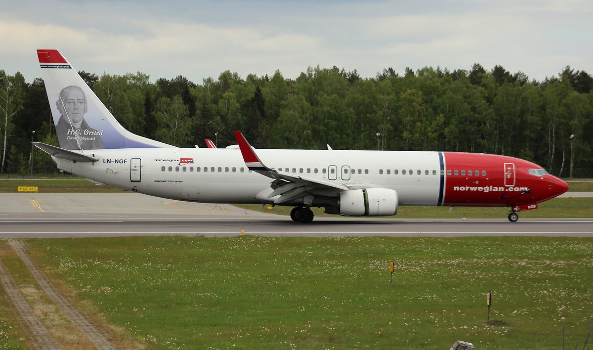 Norwegian, LN-NGF, (c/n 39017),Boeing 737-8JP(WL), 18.05.2016, GDN-EPGD, Gdansk, Polen (Name: H.C.Orsted) 