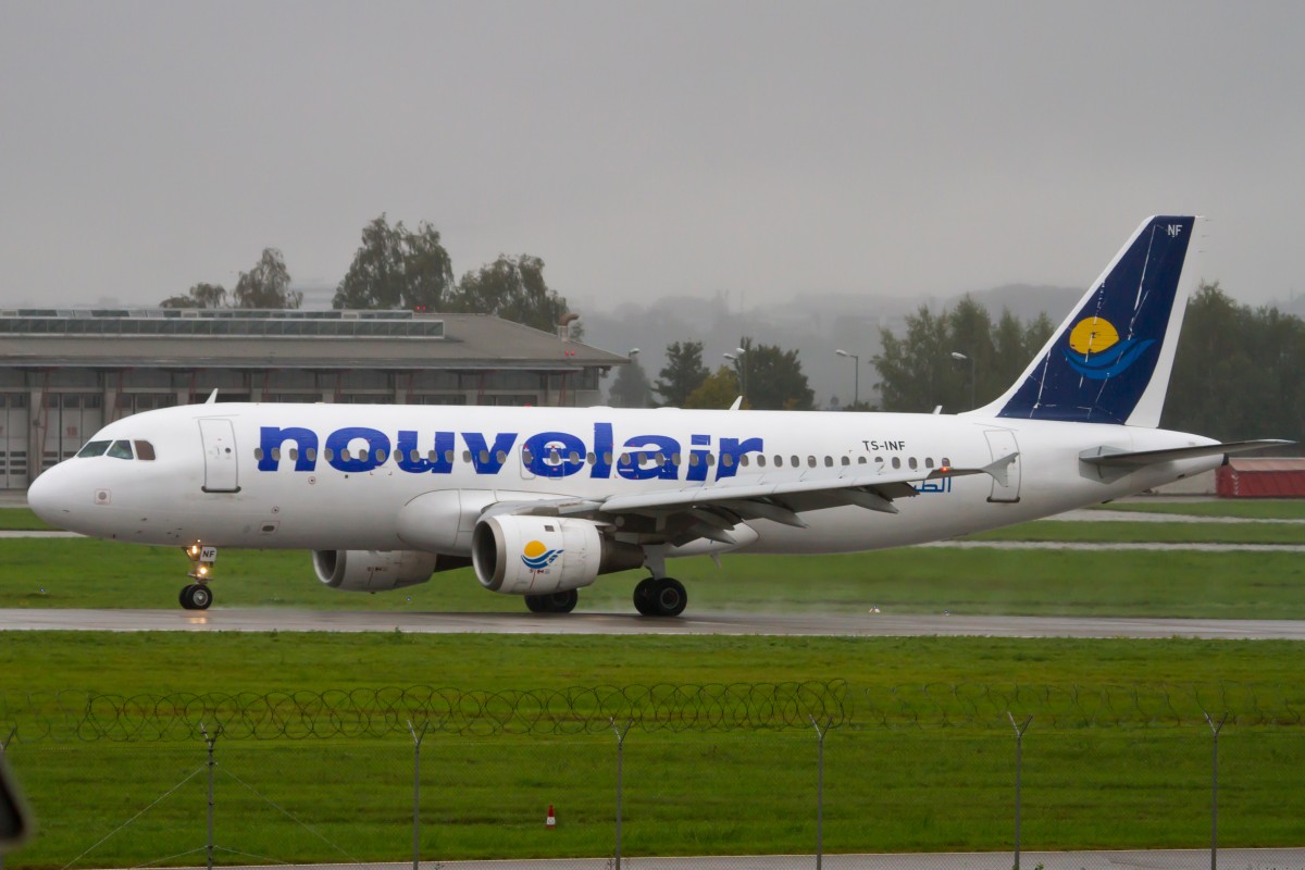 Nouvelair Tunesie, TS-INF, Airbus, A 320-200, 12.09.2014, STR-EDDS, Stuttgart, Germany 