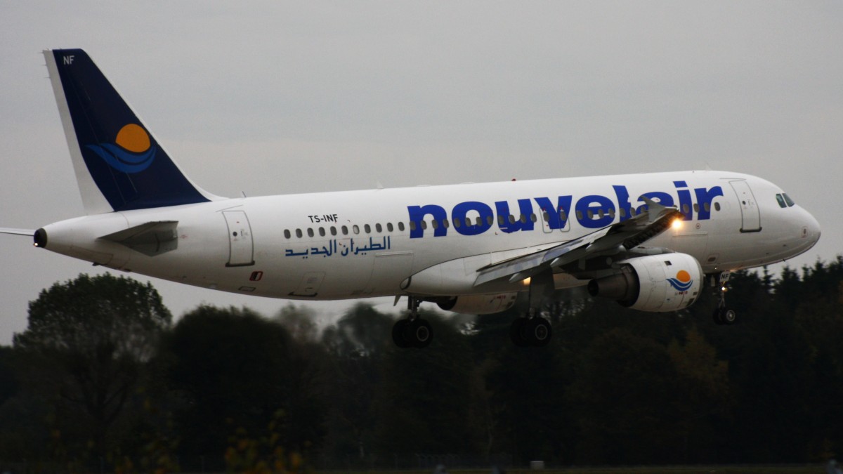 Nouvelair,TS-INF,(c/n937),Airbus A320-212,19.10.2013,HAM-EDDH,Hamburg,Germany