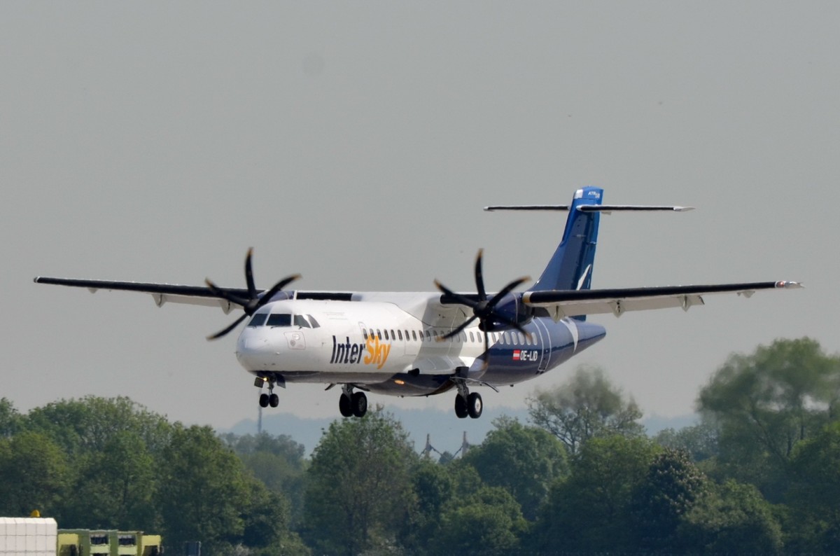 OE-LID Intersky ATR 72-600 (72-212A)  Landeanflug München am 12.05.2015