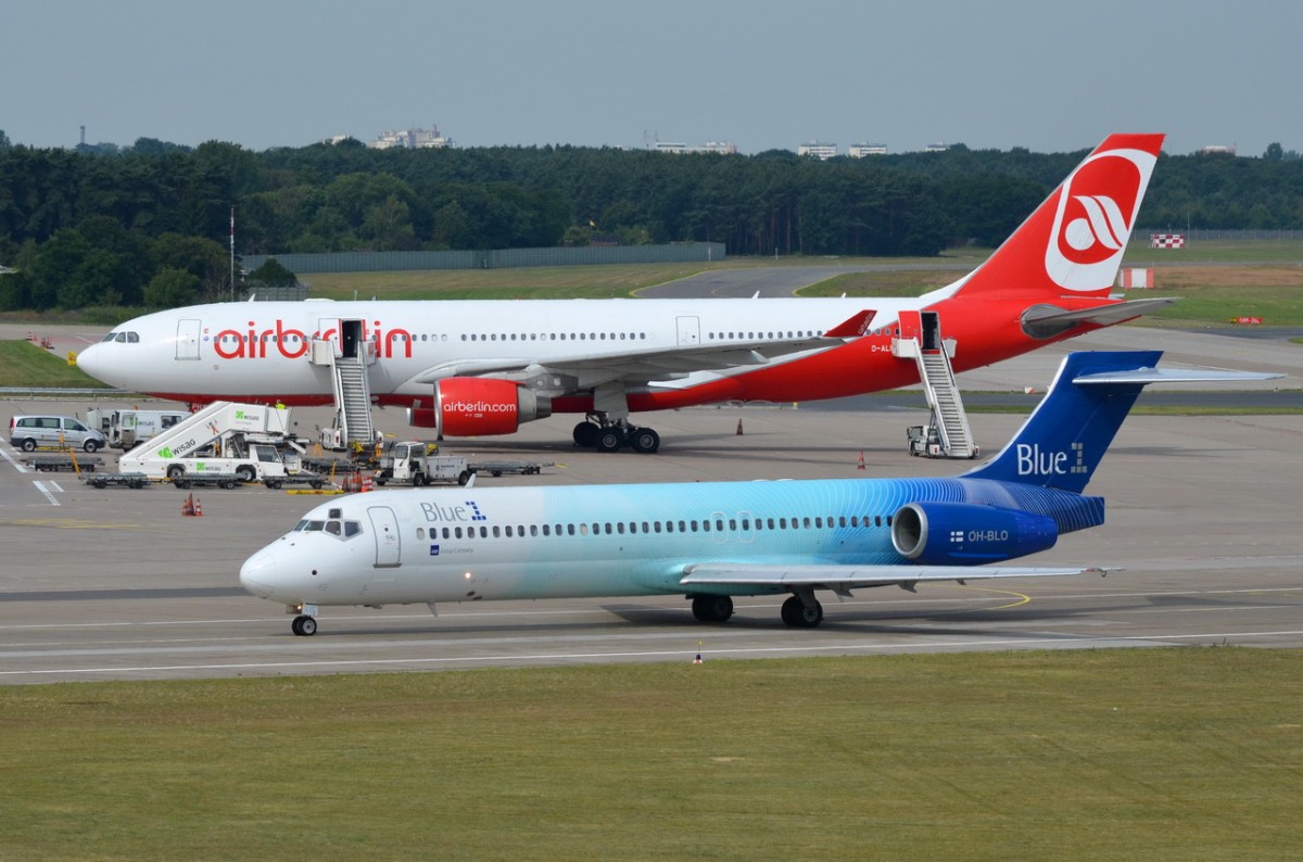 OH-BLO Blue1 Boeing 717-2K9    in Tegel gelandet am 27.06.2014
