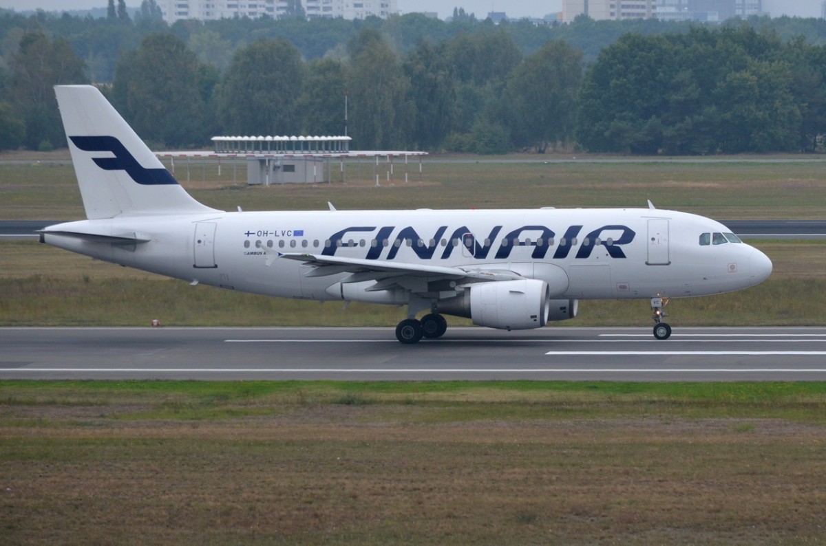 OH-LVC Finnair Airbus A319-112    in Tegel am 12.09.2014 beim Start