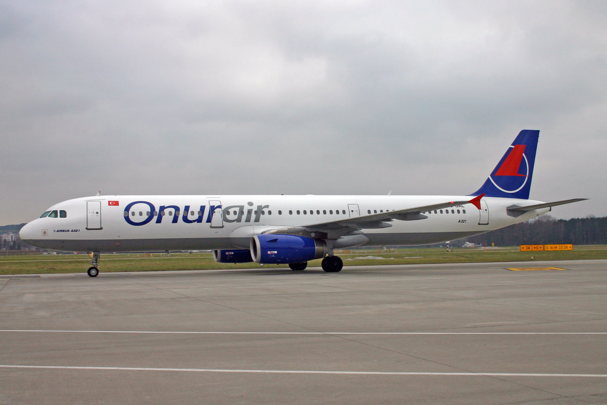 Onur Air, TC-OAL, Airbus A321-231, msn: 1004, 10.Dezember 2005, ZRH Zürich, Switzerland.