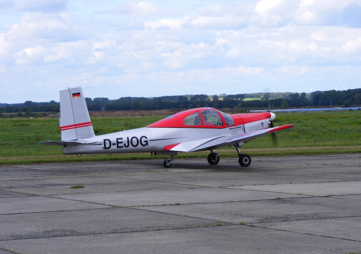 Orlican L-40 Meta Sokol, D-EJOG, Leipzig-Altenburg Airport (EDAC), 5.9.2015
