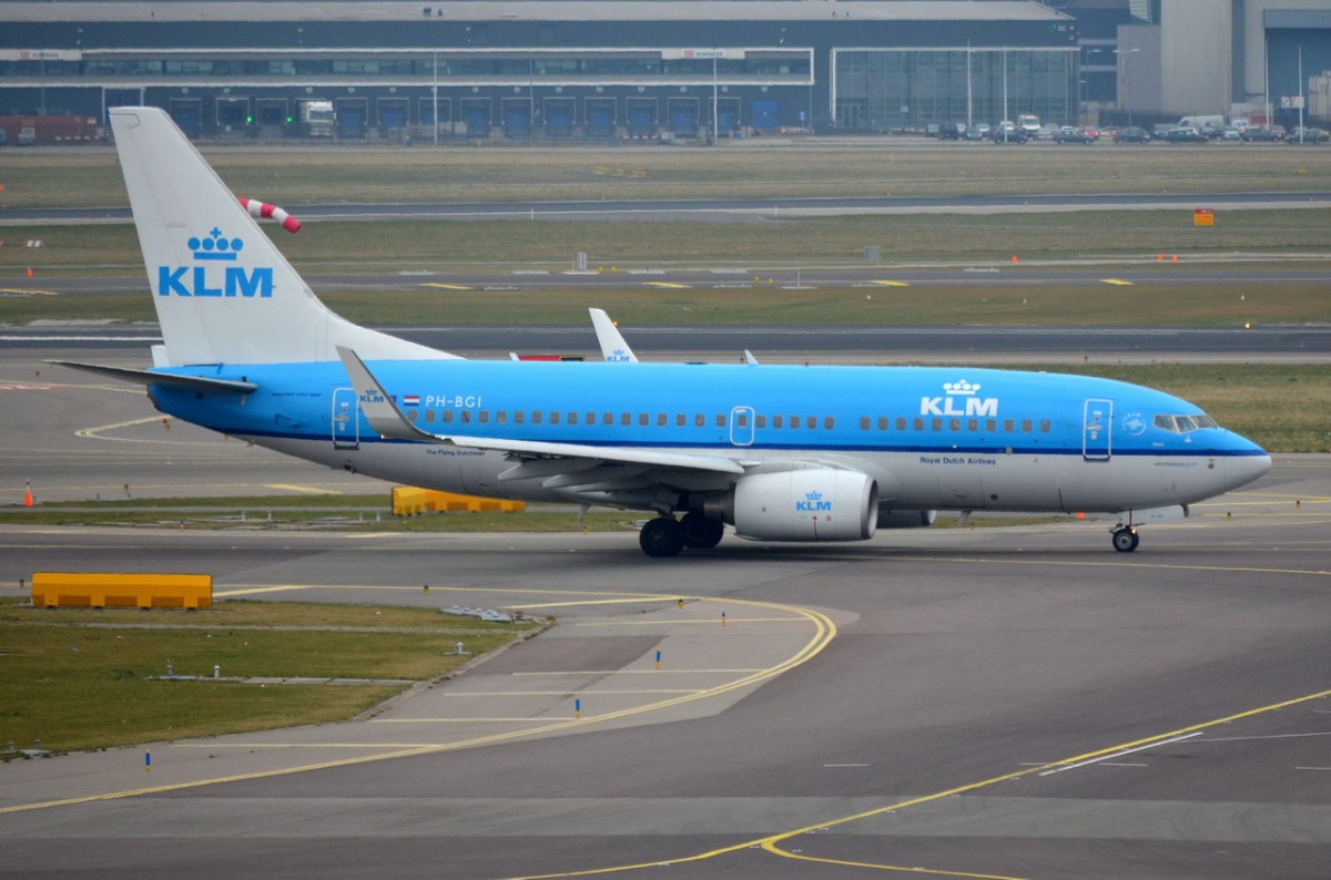 PH-BGI KLM Royal Dutch Airlines Boeing 737-7K2(WL)  zum Start am 15.03.2015 in Amsterdam