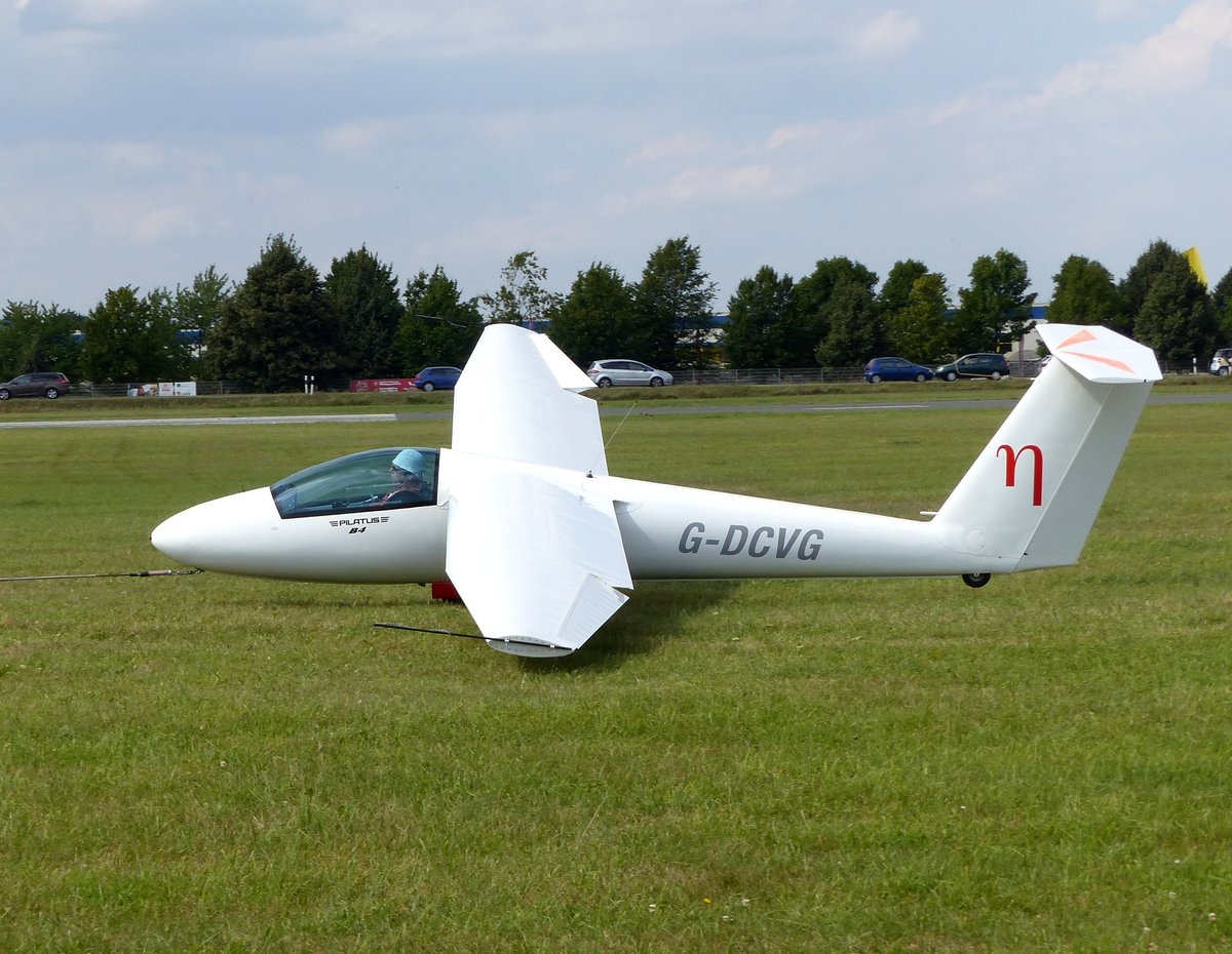 Pilatus B4, G-DCVG, Teilnehmer der 23. DM im Segelkunstflug 2016 in Gera (EDAJ)