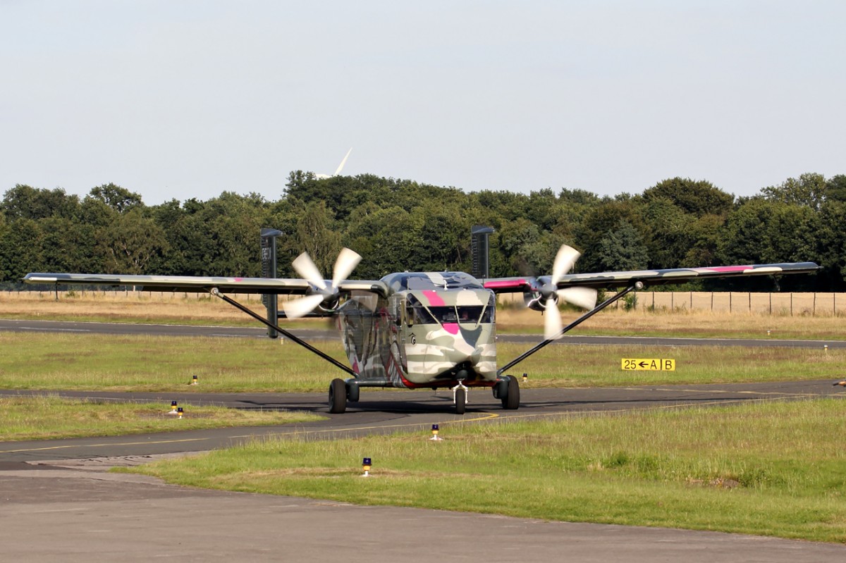 Pink Aviation OE-FDI in Marl/Loemühle 31.7.2015