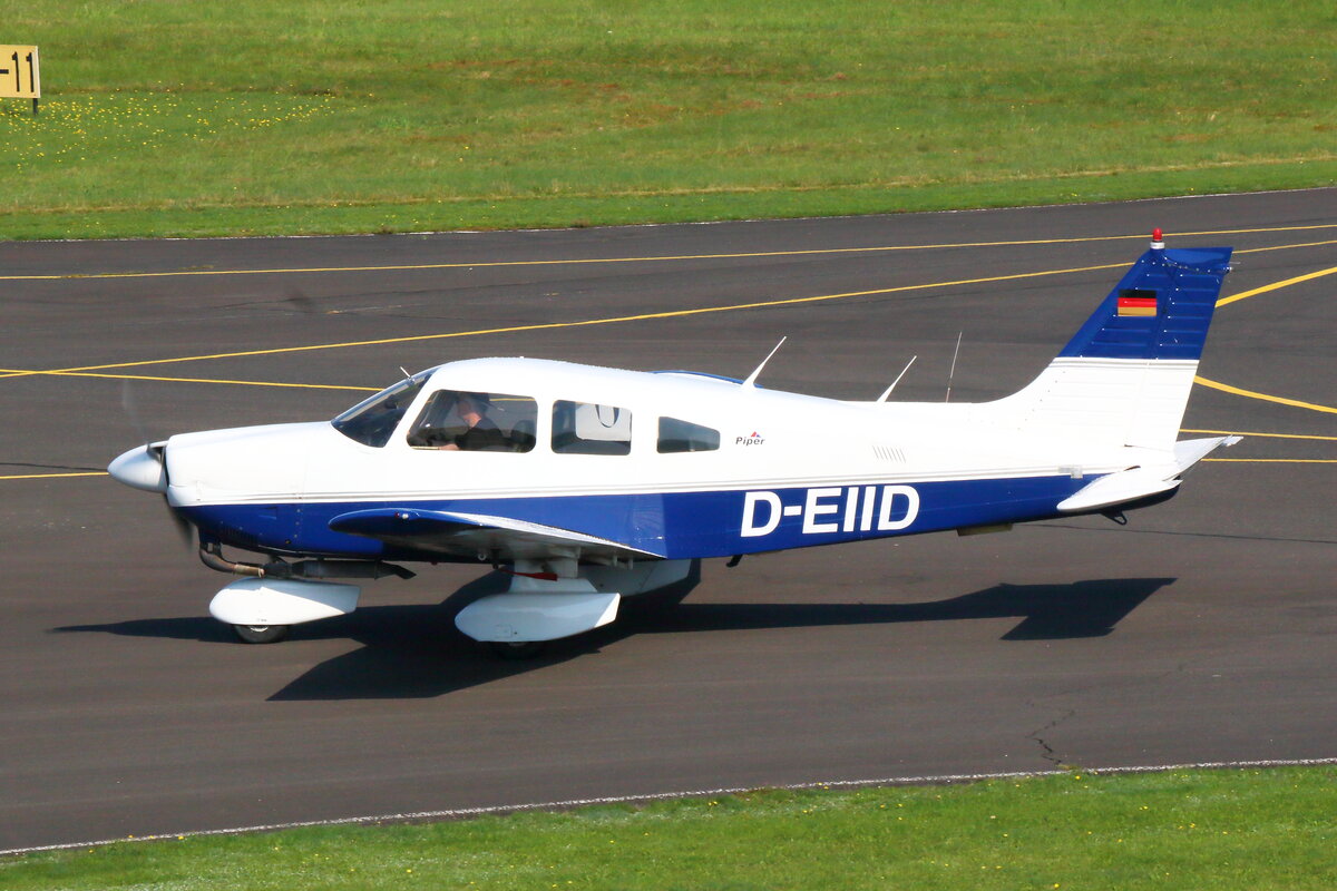 Piper PA-28-181 Archer II, D-EIID. Bonn-Hangelar (EDKB) am 04.09.2021.