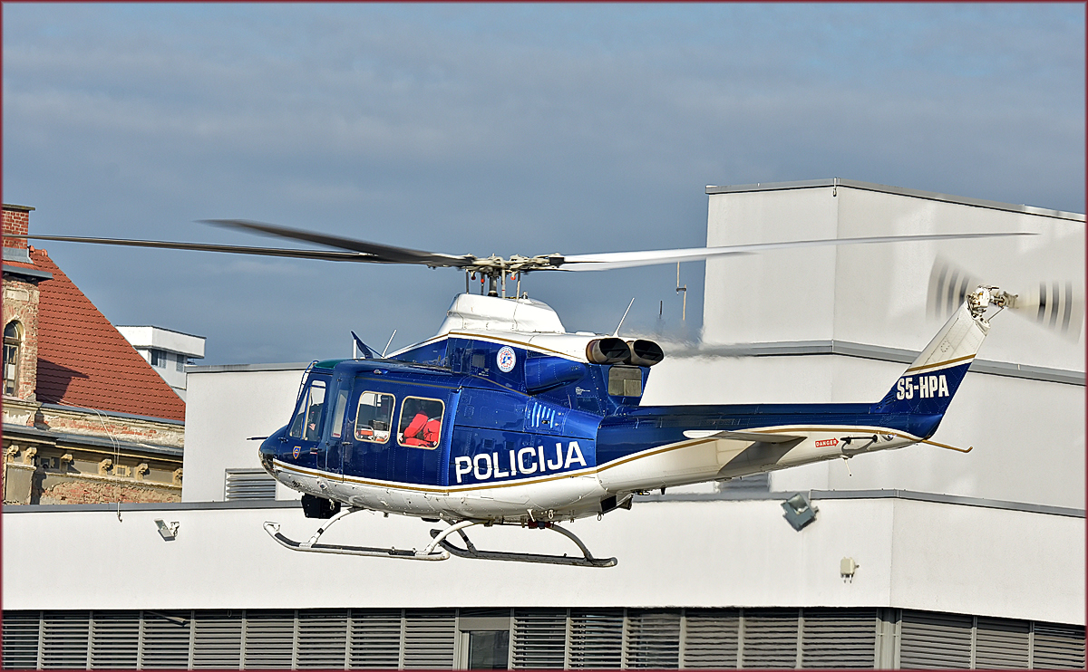 Policija S5-HPA; Bell 412; Maribor Krankenhaus-Rettungsdienst Einsatz; 24.1.2018