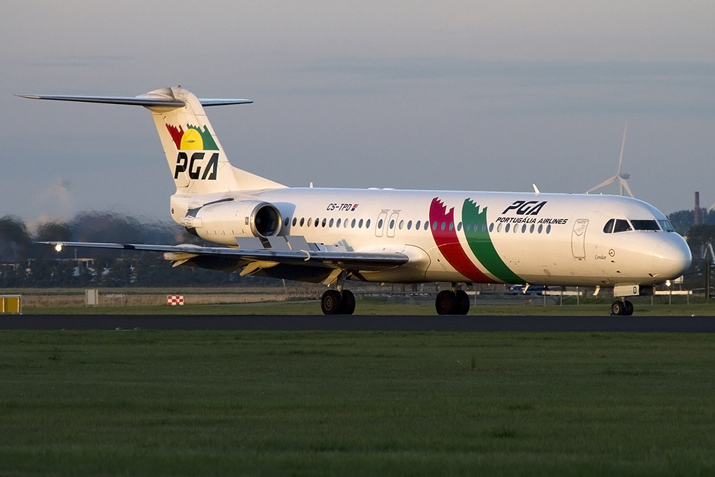 Portugalia, CS-TPD, Fokker, F-100, 06.10.2013, AMS, Amsterdam, Netherlands 




