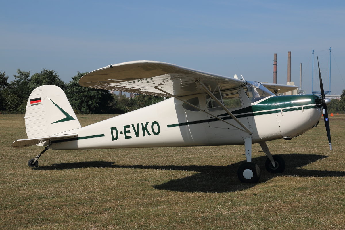 Privat, Cessna C140, D-EVKO. Flugplatzfest 60 Jahre Flugplatz Leverkusen Am Kurtekotten (EDKL), 31.08.2019.