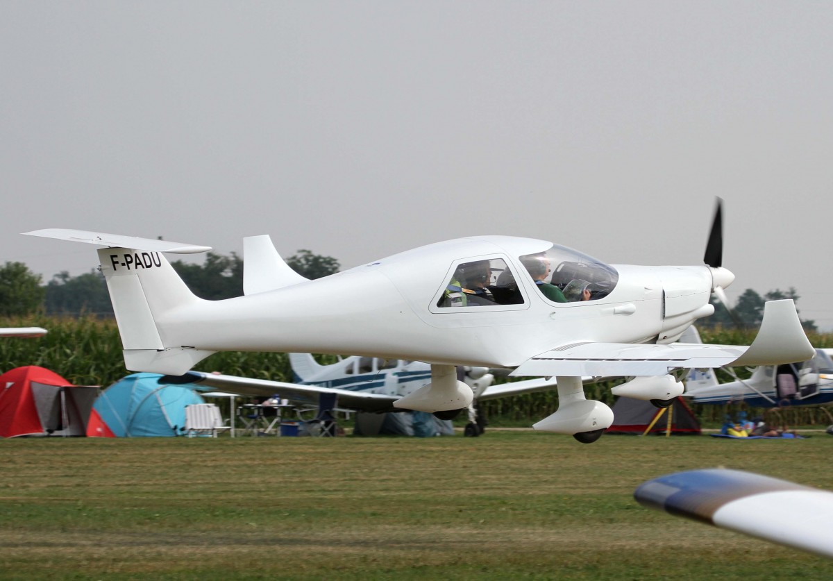 Privat, F-PADU, Dyn'Aero, MCR-4 S-2002, 24.08.2013, EDMT, Tannheim (Tannkosh '13), Germany