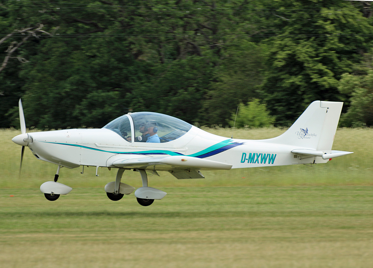 Private Aerostyle Breezer B-400, D-MXWW, Flugplatz Bienenfarm, 11.06.2022