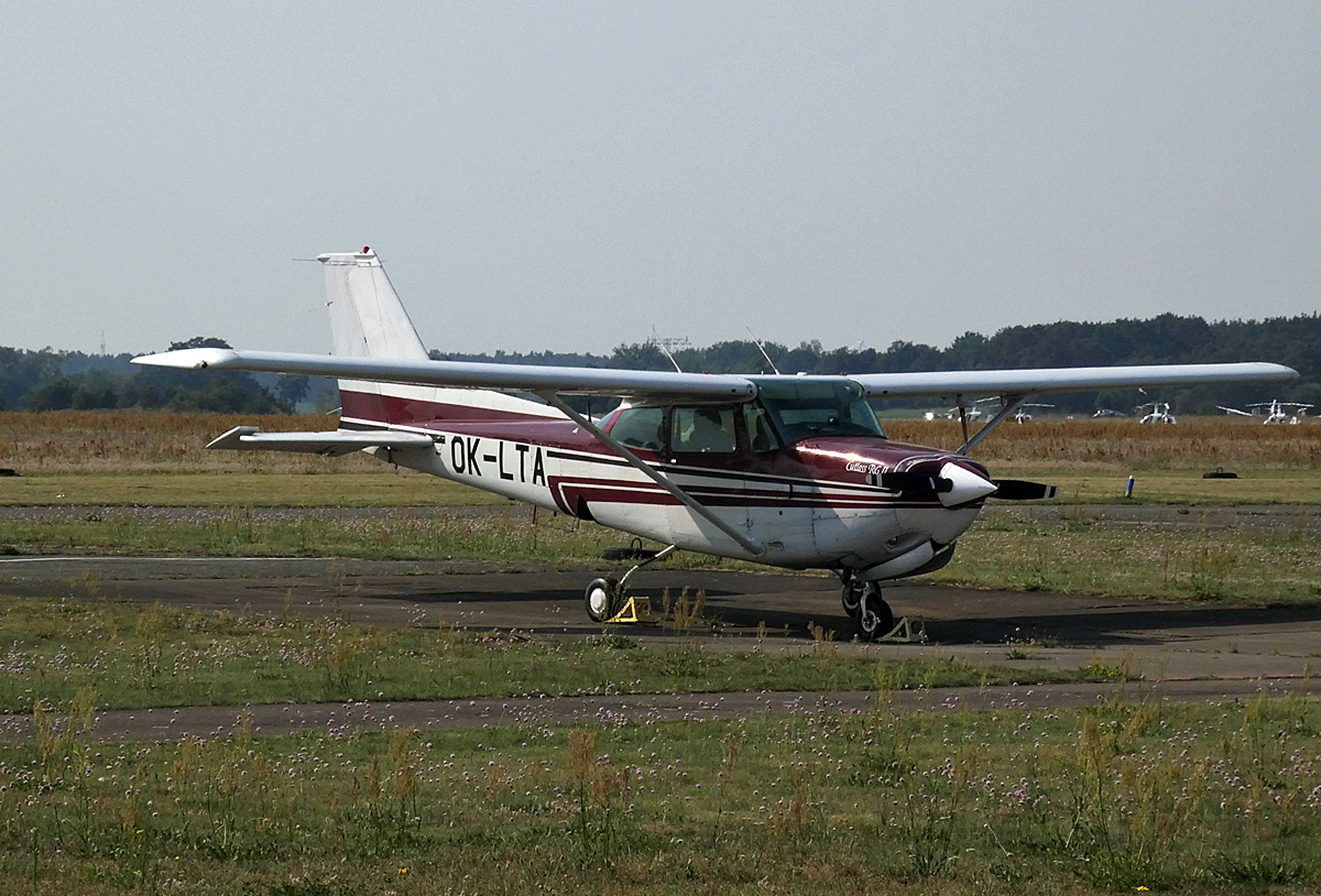 Private, Cessna 172G Skyhawk OK-LTA, Flugplatz Strausberg, 09.08.2020