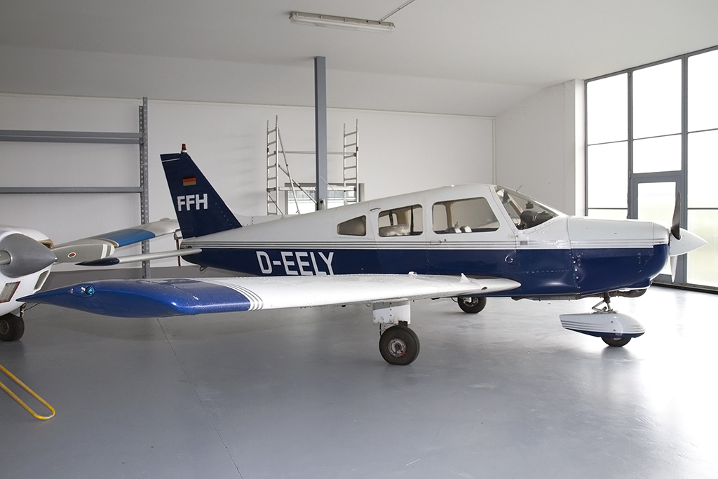 Private, D-EELY, Piper, PA-28-161 Warrior II, 21.06.2015, EDTF, Freiburg, Germany 




