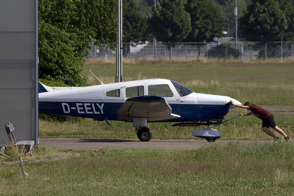 Private, D-EELY, Piper, PA-28-161 Warrior-II, 30.06.2015, EDTF, Freiburg, Germany 




