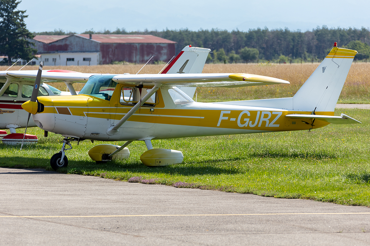 Private, D-GJRZ, Cessna, 152, 10.07.2021, LFGB, Habsheim, France