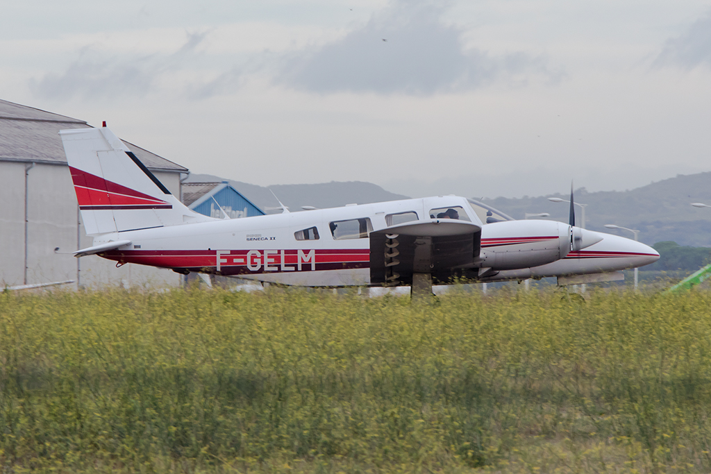 Private, F-GELM, Piper, PA-34-200T Seneca, 15.09.09.2015, PGF, Perpignan, France 



