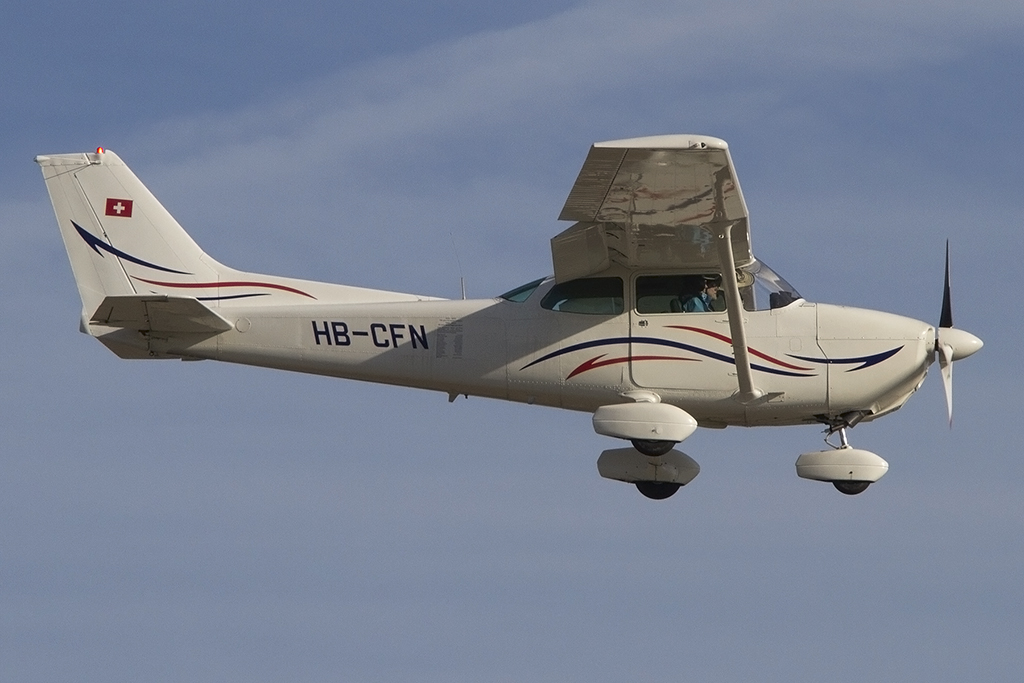 Private, HB-CFN, Reims-Cessna, F172P, 06.01.2015, BSL, Basel, Switzerland 



