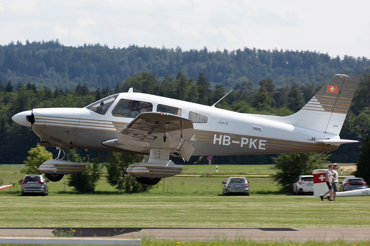 Private, HB-PKE, Piper, PA-28-181 Archer II, 26.06.2021, LSZT, Birrfeld, Switzerland